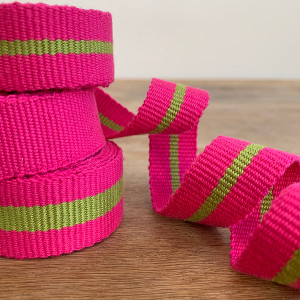 Introduction to Inkle Loom Weaving Workshop, Salisbury — A Creative Day of Colour & Pattern