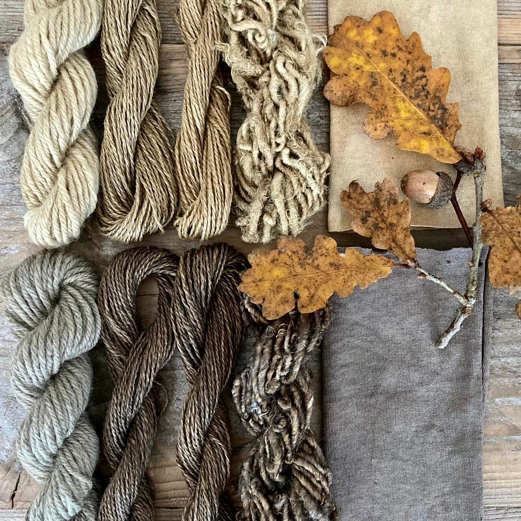 NATURAL DYEING WITH ACORNS
