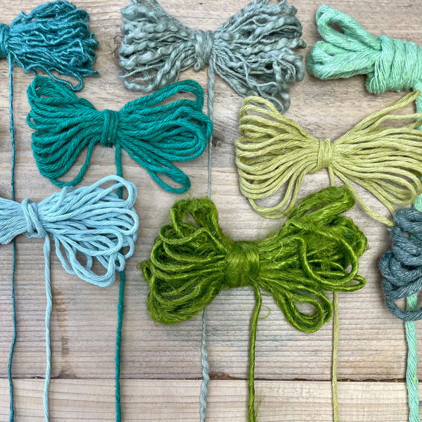 Weaving as Art Therapy for Beginners - A Self- Care Workbook