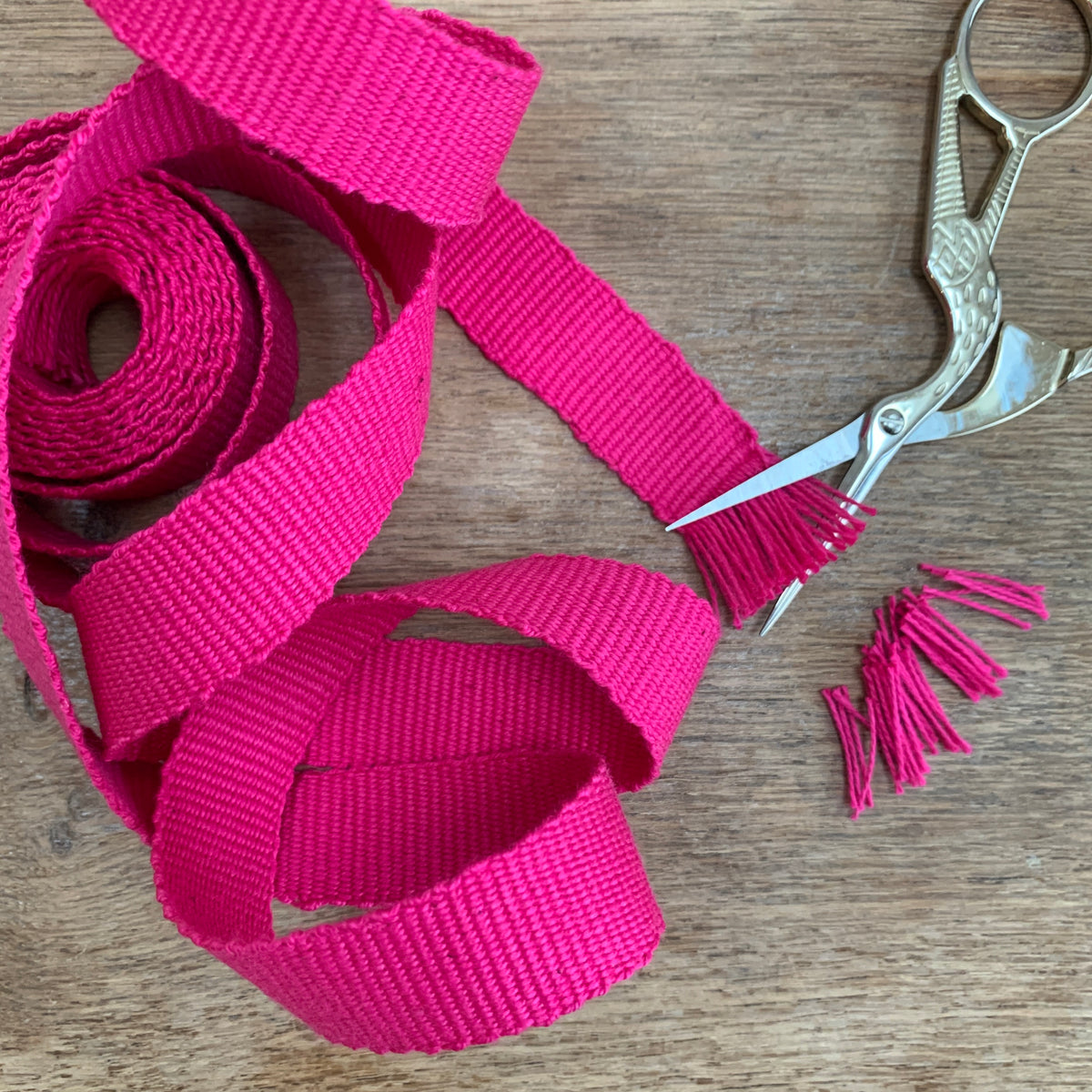 Introduction to Inkle Loom Weaving Workshop, Salisbury — A Creative Day of Colour & Pattern