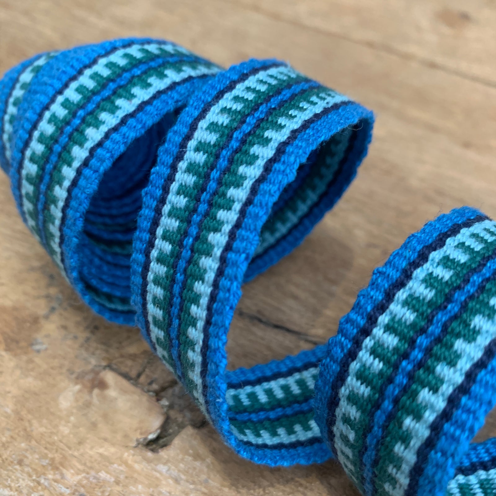 Introduction to Inkle Loom Weaving Workshop, Salisbury — A Creative Day of Colour & Pattern