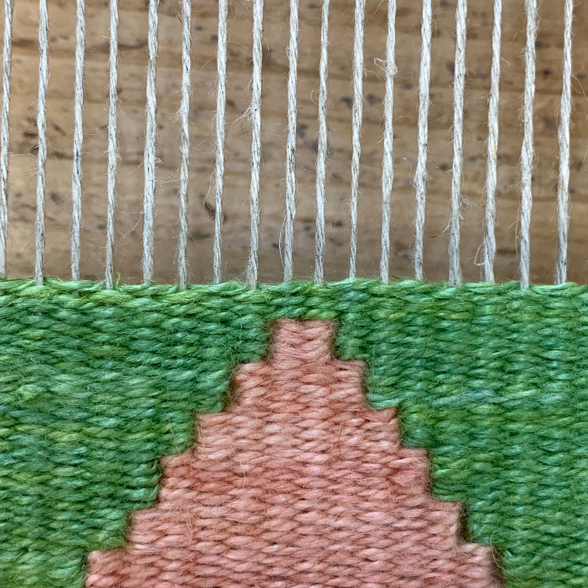 Plain weave triangle