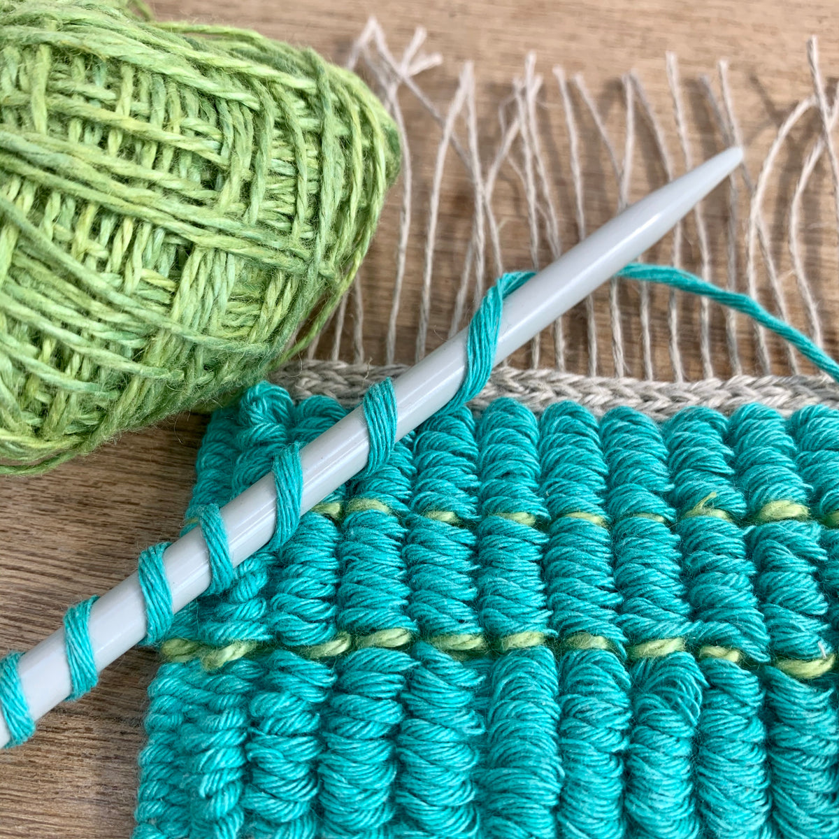 Regular pile weave